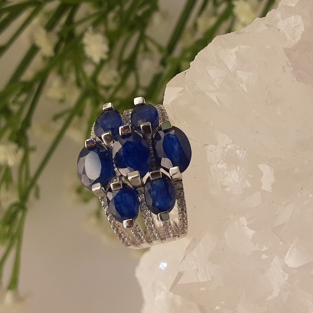 925 Genuine Kyanite And Diamond Ring.